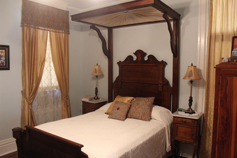 Bisland House Bed And Breakfast Натчез Экстерьер фото