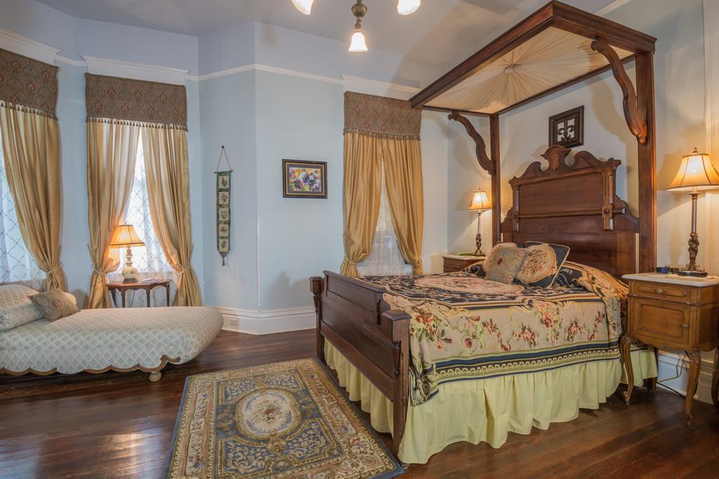 Bisland House Bed And Breakfast Натчез Экстерьер фото