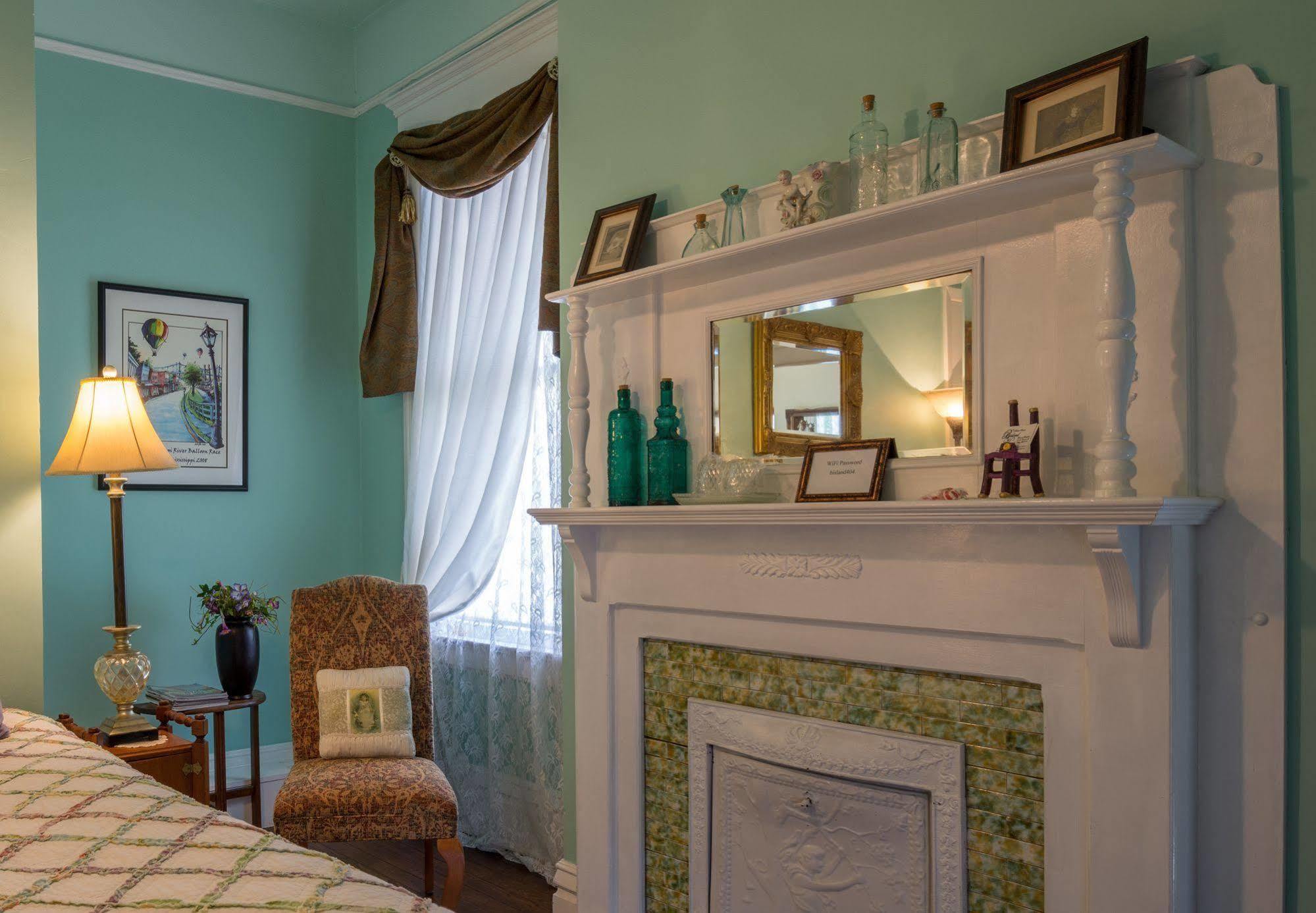 Bisland House Bed And Breakfast Натчез Экстерьер фото
