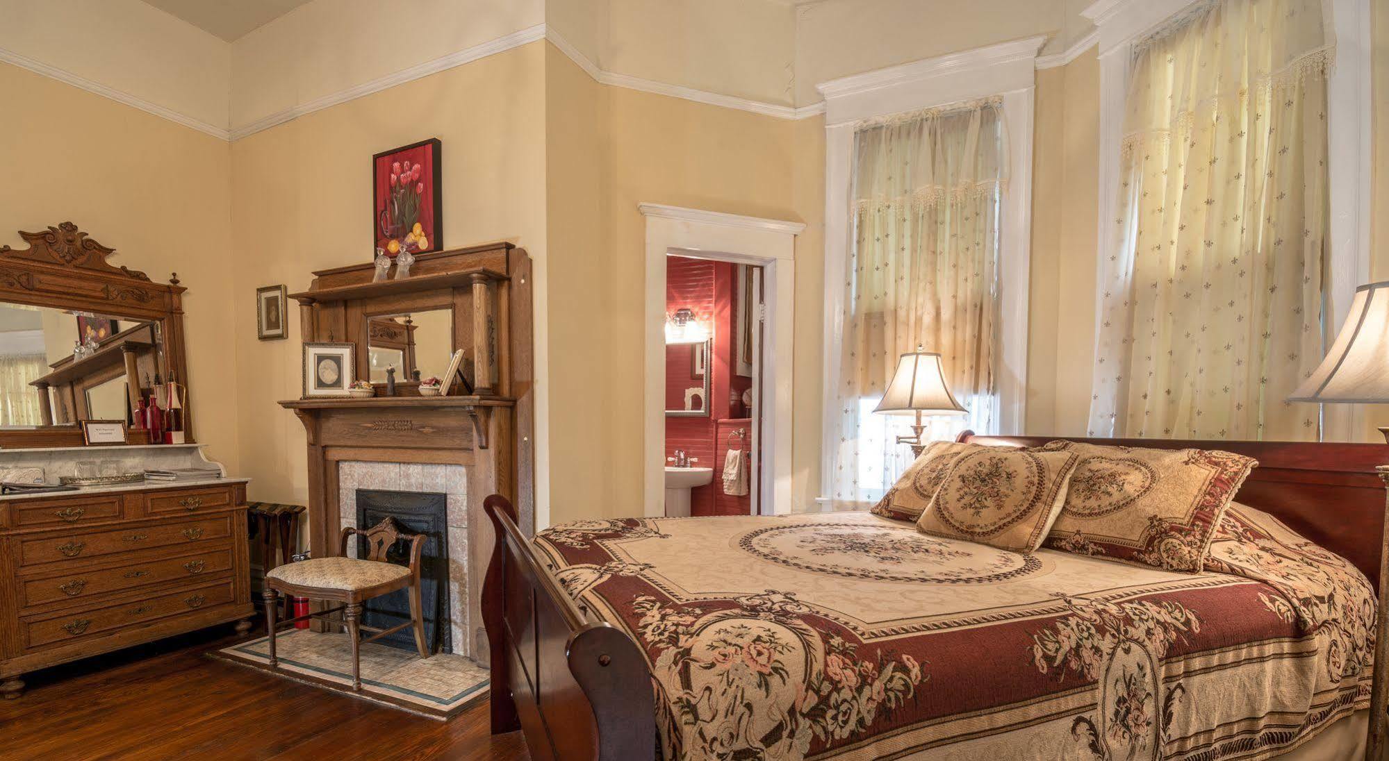 Bisland House Bed And Breakfast Натчез Экстерьер фото