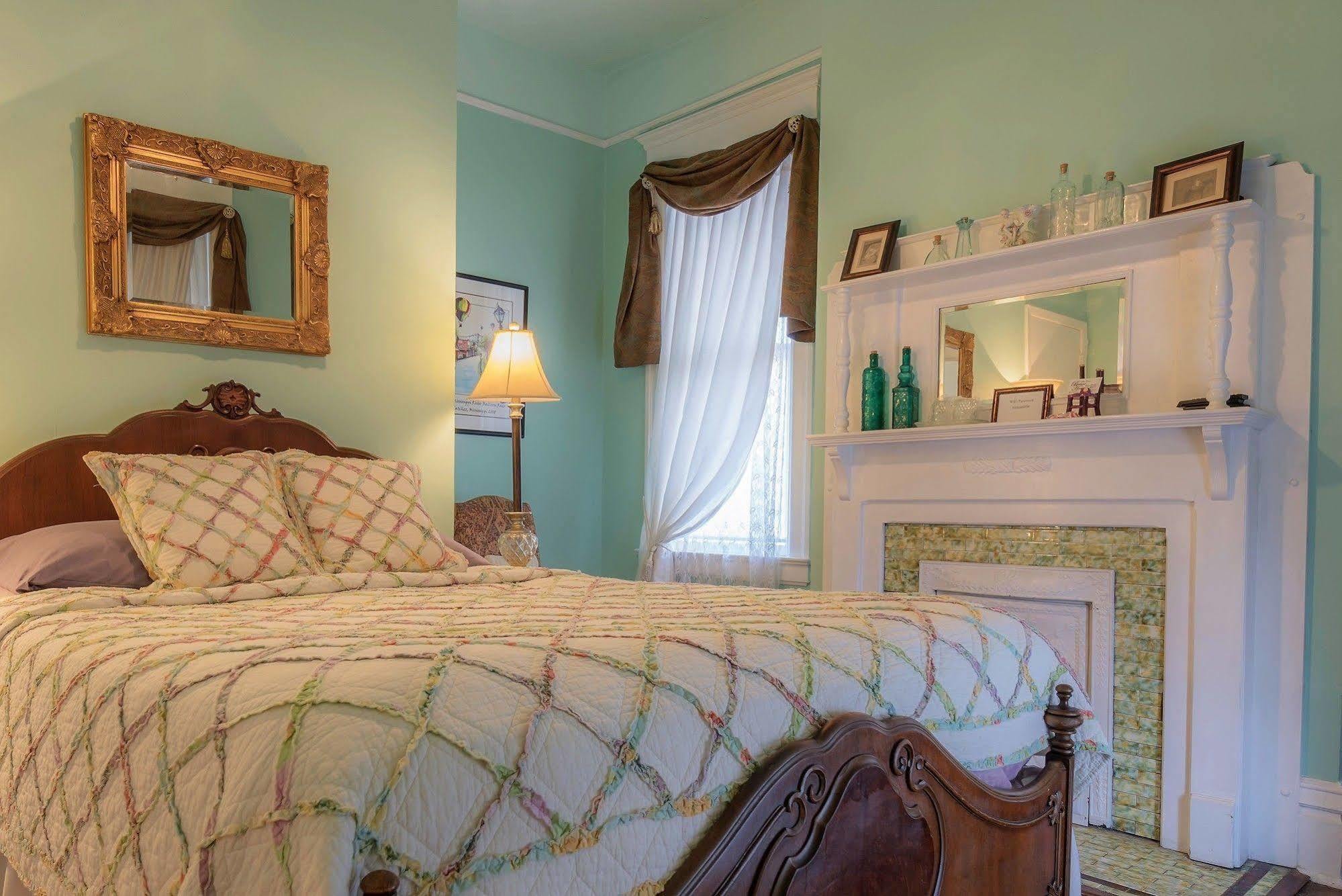 Bisland House Bed And Breakfast Натчез Экстерьер фото