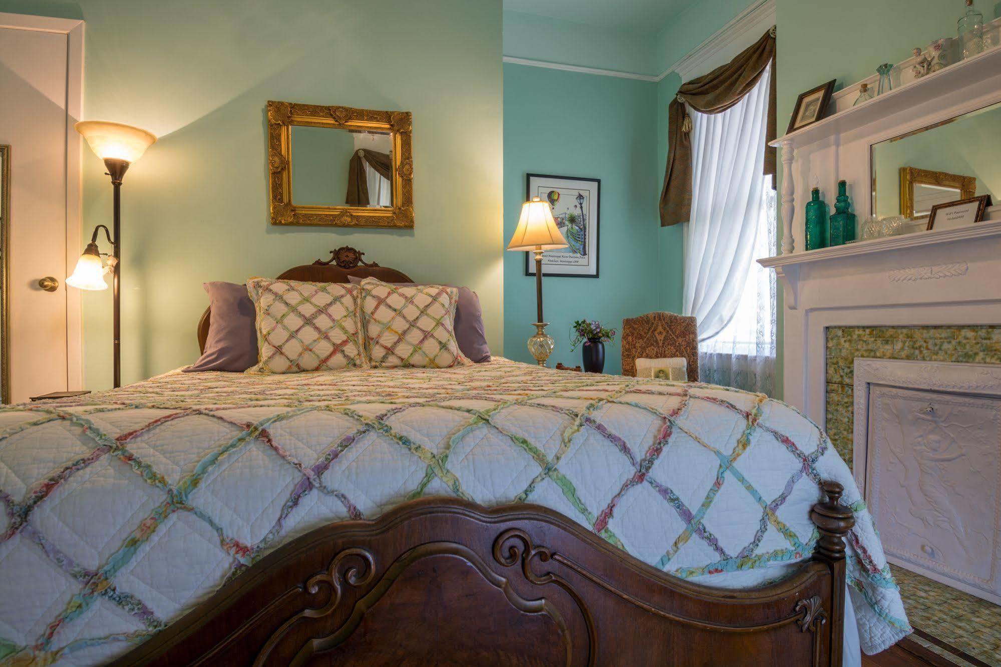 Bisland House Bed And Breakfast Натчез Экстерьер фото